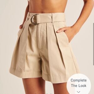 Abercrombie & Fitch Belted Twill Paperbag Shorts Tan Beige- Size Small